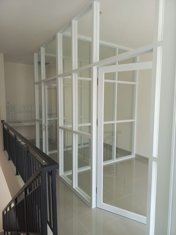 Hot Rent. Ruko brand new Sorrento Grande West, Gading Serpong