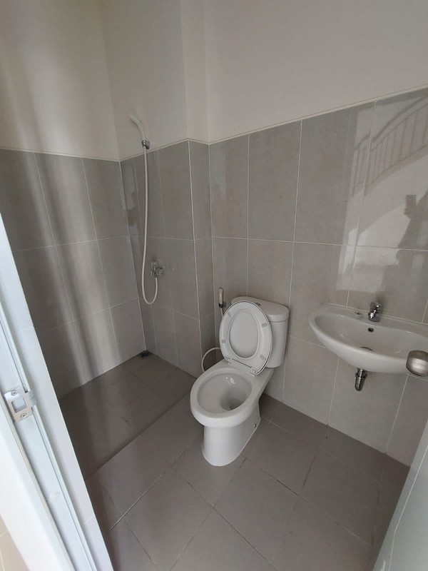 Hot Rent. Ruko brand new Sorrento Grande West, Gading Serpong