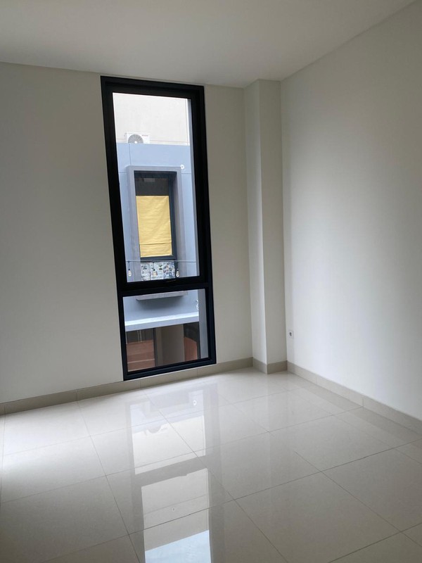 Fast Rent. Ruko mewah Delrey Business Townhouse, BSD City