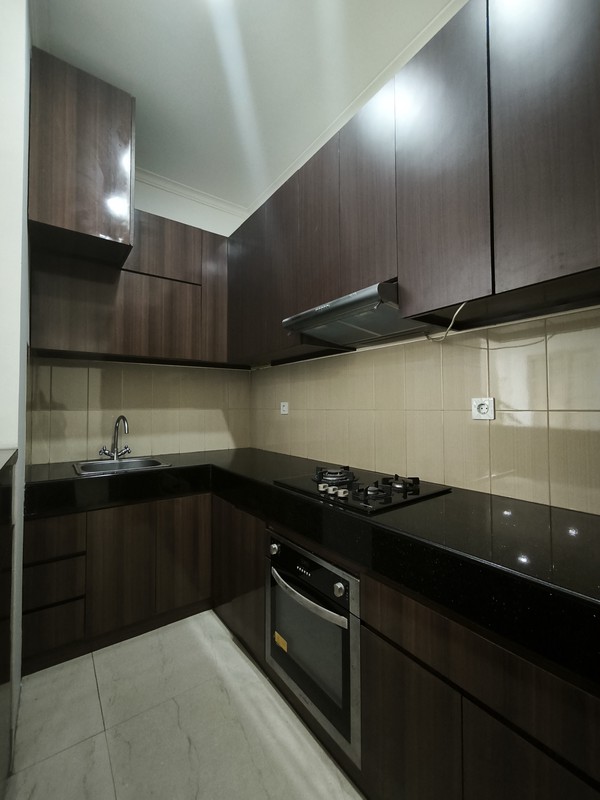 Townhouse mewah di lokasi emas Kemang!