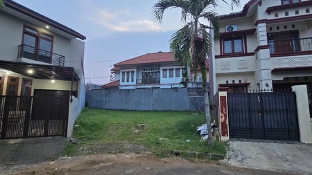 Tanah di Anggrek Loka, 2.3 - Harga Miring 