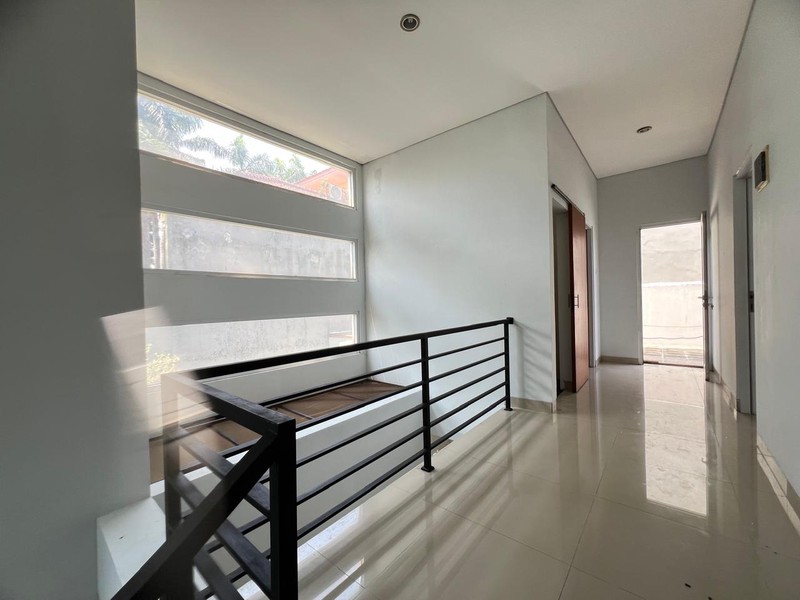 Rumah Bagus Di Kucica Bintaro Jaya Sektor 9