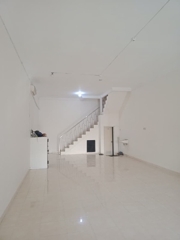 Disewakan Ruko Strategis 2 Lantai Siap Pakai di Tegalrejo, Yogyakarta