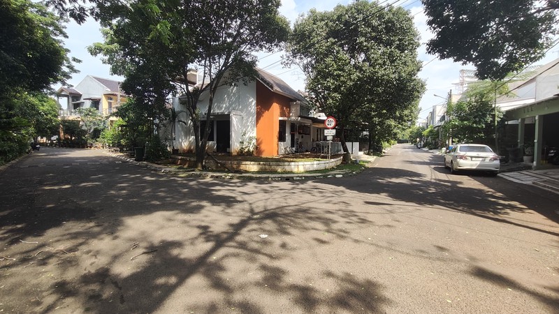 Rumah Hook Strategis di Perumahan D-Sanctuary, Jatimakmur, Pondok Gede - Nyaman & Siap Huni