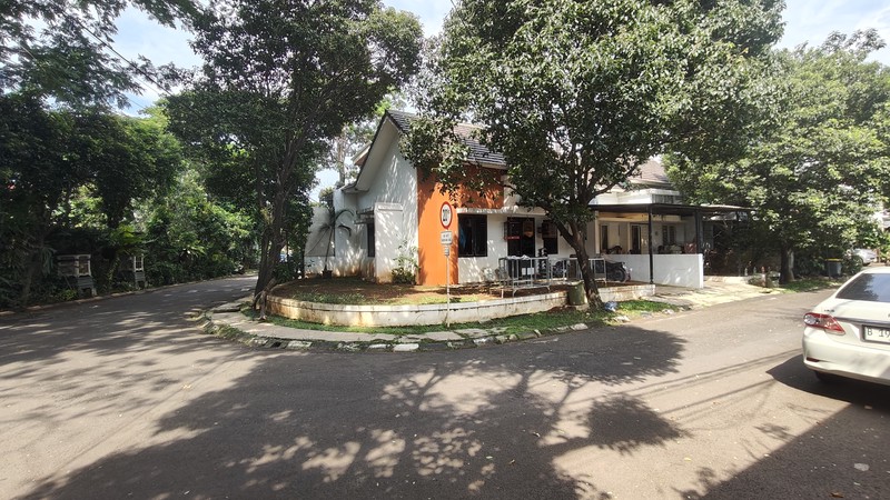 Rumah Hook Strategis di Perumahan D-Sanctuary, Jatimakmur, Pondok Gede - Nyaman & Siap Huni