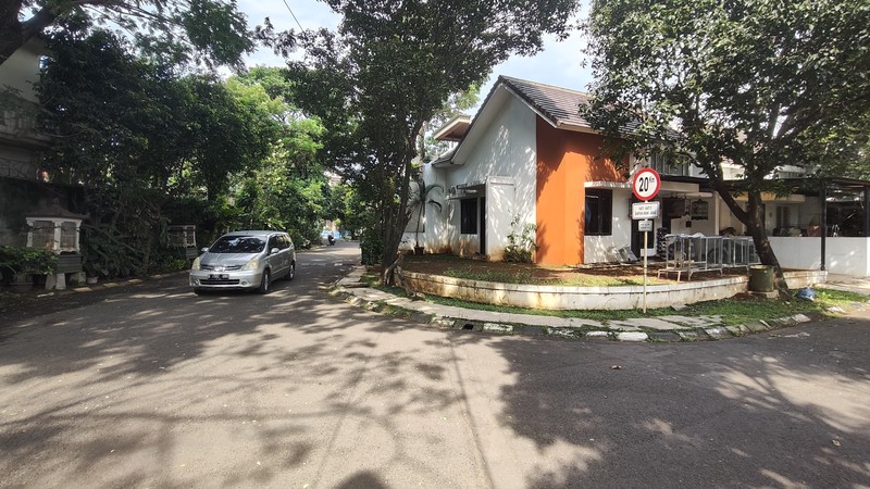 Rumah Hook Strategis di Perumahan D-Sanctuary, Jatimakmur, Pondok Gede - Nyaman & Siap Huni