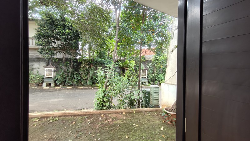 Rumah Hook Strategis di Perumahan D-Sanctuary, Jatimakmur, Pondok Gede - Nyaman & Siap Huni