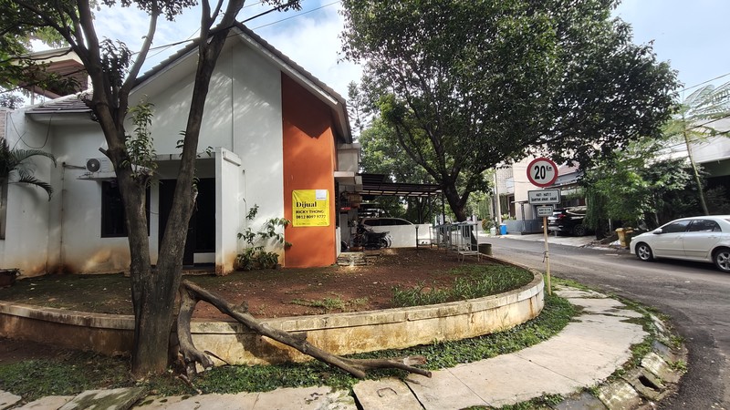 Rumah Hook Strategis di Perumahan D-Sanctuary, Jatimakmur, Pondok Gede - Nyaman & Siap Huni