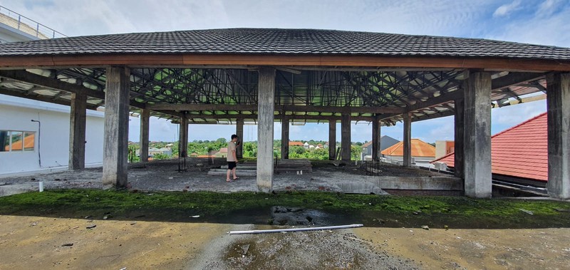 Freehold - Prime 543 sqm Land with Stunning Garuda Wisnu Kencana View & 80% Completed 3-Storey Home on it at an Exclusive Gated Community - BALI