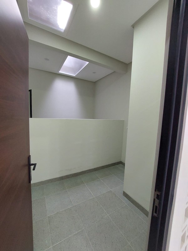 Rumah Cantik Siap Huni dengan Hunian Nyaman dan Asri @Pinang, Tangerang