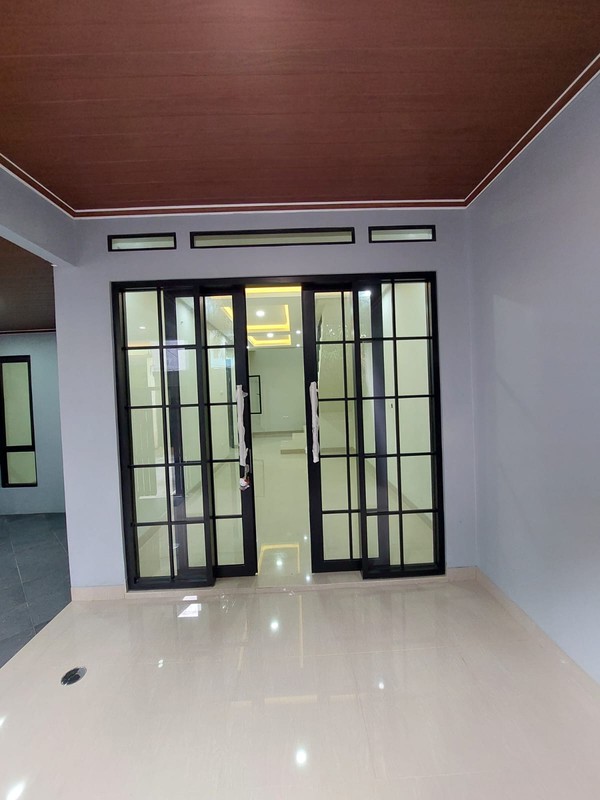 Rumah Cantik Siap Huni dengan Hunian Nyaman dan Asri @Pinang, Tangerang