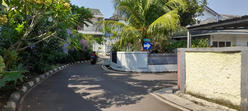  Jual Cepat rumah dalam perumahan Bintaro Area