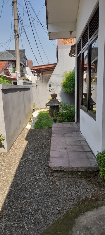  Jual Cepat rumah dalam perumahan Bintaro Area