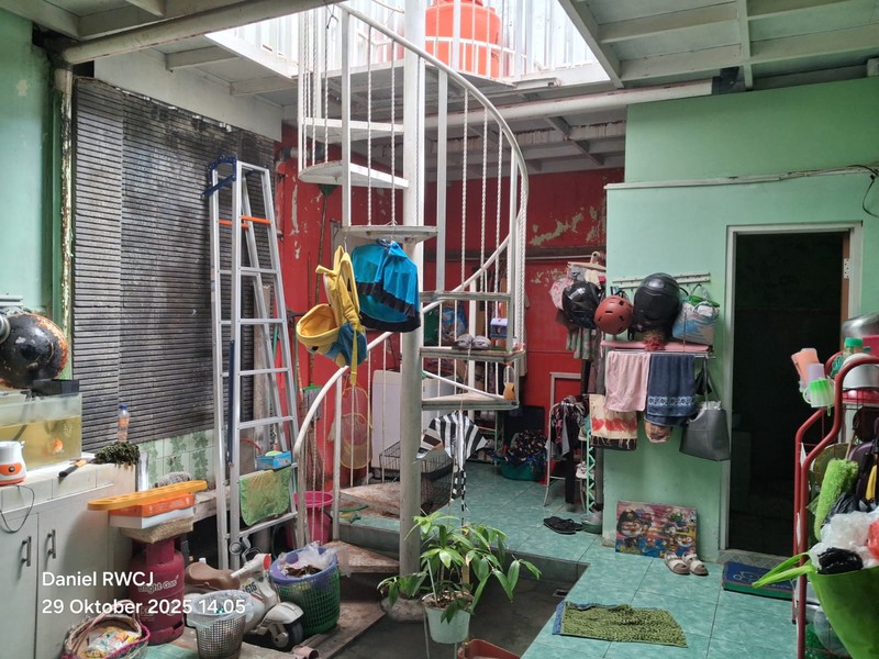 Investasi Cerdas, Rumah 2 Lantai, Lokasi Strategis Di Dalam Perum  Sidoarum, Godean - Sleman 