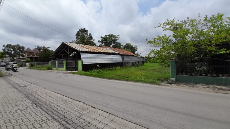 Dijual Tanah Luas Strategis di Jalan Pelem Sewu, Sewon - Bantul