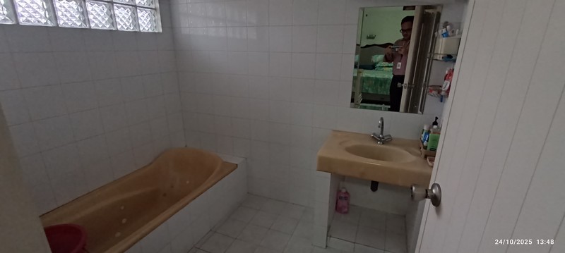 Hunian Eksklusif Siap Huni di Cinere - Posisi Hook, Desain Nyaman, dan Akses Premium