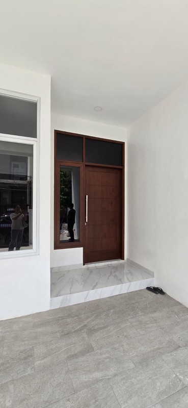 Rumah Dijual di Taman Ratu 