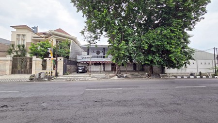 Rumah di Raya Margorejo (Ex. Toga Mas) Surabaya Selatan, Cocok untuk usaha / Kantor / Resto / Klinik dsb, Nol Jalan Raya - TS -