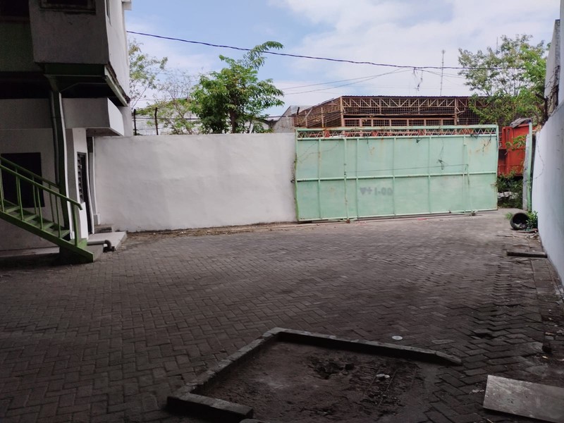 Di Sewa Gudang ( RENOVASI TOTAL)  MARGOMULYO PERMAI  SURABAYA BARAT
