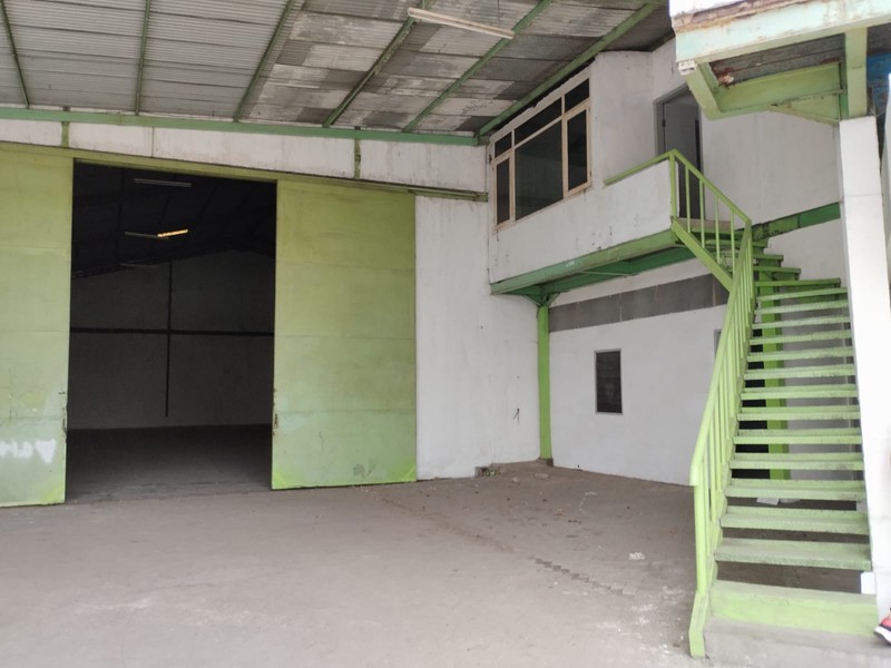 Di Sewa Gudang ( RENOVASI TOTAL)  MARGOMULYO PERMAI  SURABAYA BARAT