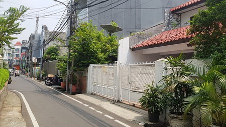 Dijual Rumah Luas & Nyaman di Petojo, Jakarta Pusat