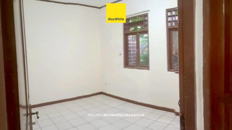 Disewa Rumah 2 Lantai di Pondok Jaya Mampang Jaksel