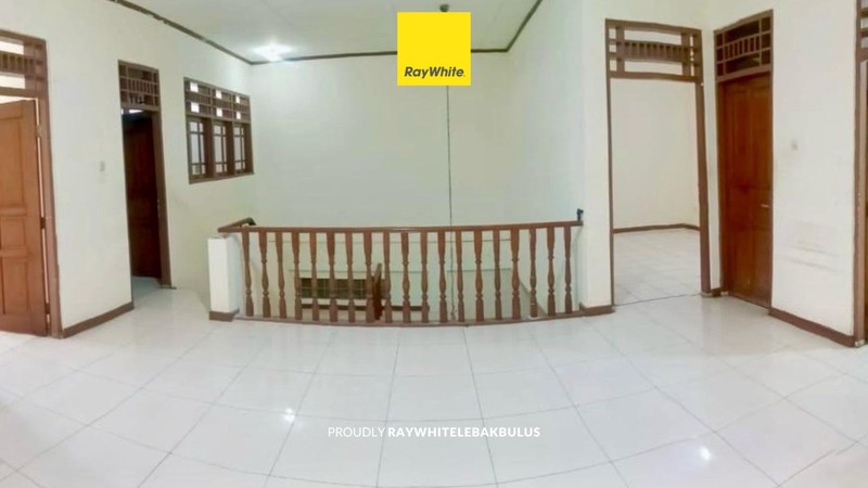 Disewa Rumah 2 Lantai di Pondok Jaya Mampang Jaksel