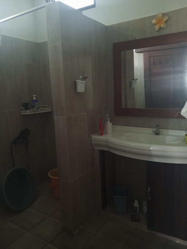 Investasi Rumah 1,5 Lantai Lt 390 Meter Persegi Di Dekat Pasar Stan, Ring Road Utara 