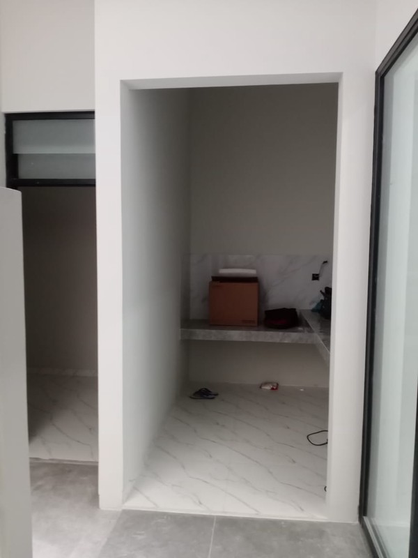 Dijual Rumah Wisma Mukti Surabaya Timur - Desain Modern dan Material Berkualitas