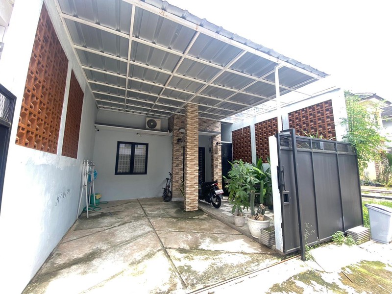 Rumah Cantik Siap Huni di Pondok Aren Bintaro KT 3 KM 2 Sertifikat SHM