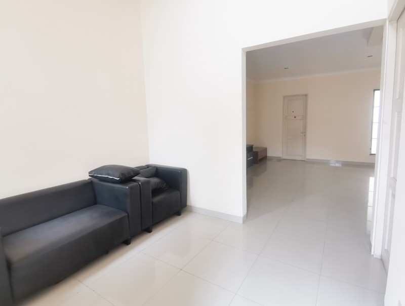 Rumah Mewah di Jl utama Lippo Cikarang dekat dengan sekolah Dian Harapan, Tunas Bangsa,Caris Global,  Kawasan EJIP, Delta Silicon, Jababeka