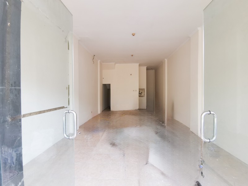 Ruko Cikarang Square dekat pintu Tol Cikarang Selatan, Hotel Nuanza, Kawasan Industri EJIP, Lippo Cikarang, JABABEKA