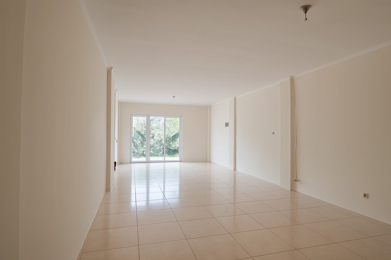 Ruko Cikarang Square dekat pintu Tol Cikarang Selatan, Hotel Nuanza, Kawasan Industri EJIP, Lippo Cikarang, JABABEKA