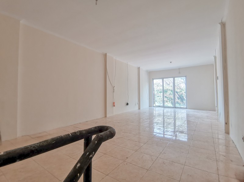 Ruko Cikarang Square dekat pintu Tol Cikarang Selatan, Hotel Nuanza, Kawasan Industri EJIP, Lippo Cikarang, JABABEKA