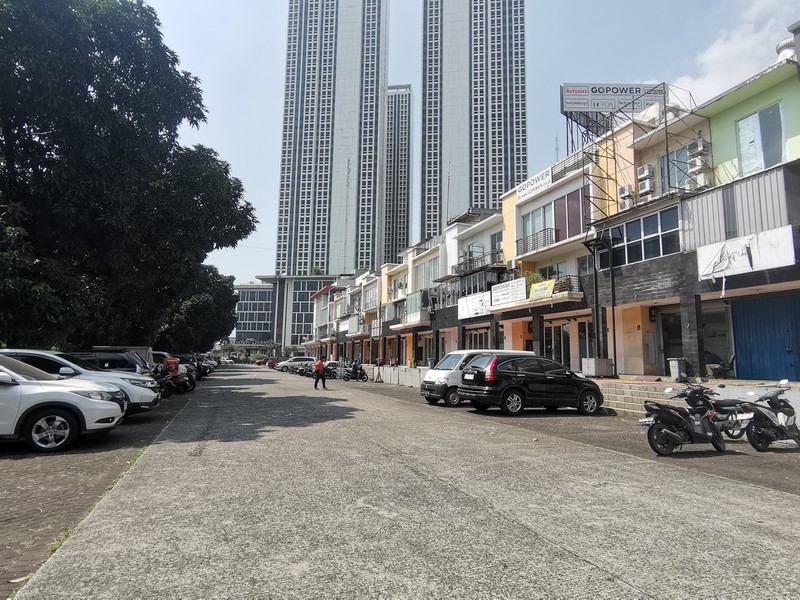 Ruko Cikarang Square dekat pintu Tol Cikarang Selatan, Hotel Nuanza, Kawasan Industri EJIP, Lippo Cikarang, JABABEKA