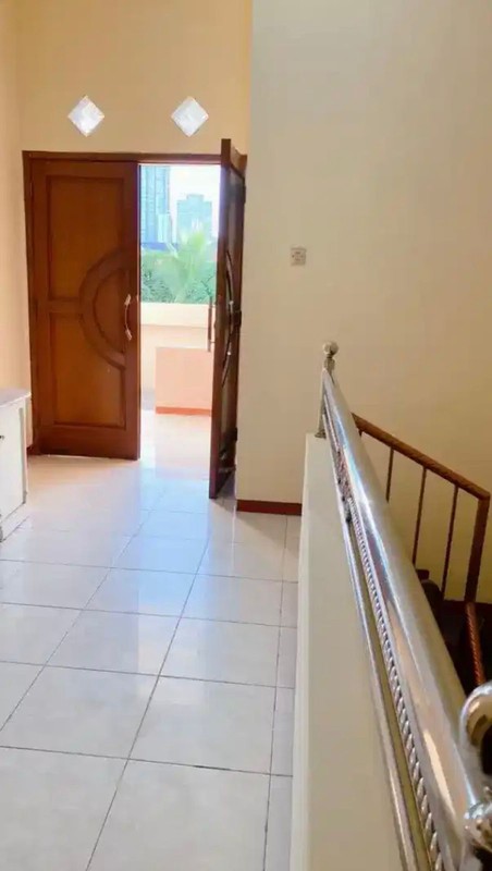 Dijual Rumah  Dukuh Kupang Timur Surabaya