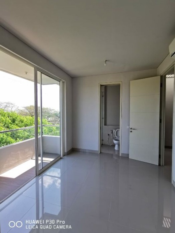 Rumah 2 Lantai Surabaya Barat Wisata Bukit Mas Cluster Notredame