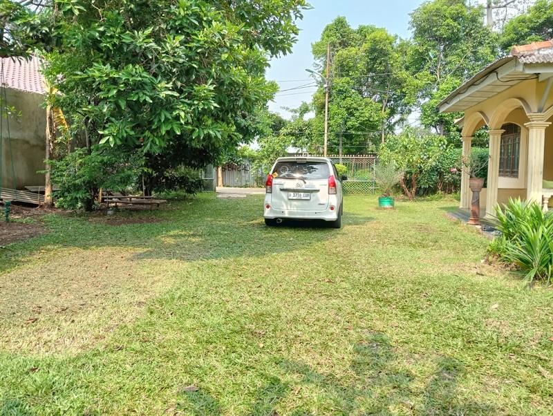Rumah Kebun, 500m ke Jalan Raya Bogor, Cocok Untuk Usaha Rumahan, Strategis, NEGO