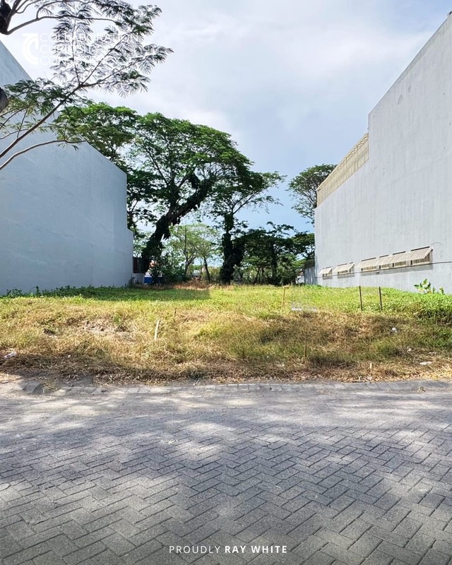 Jual Tanah Citraland Surabaya Bukit Golf View Golf - Kavling Premium Raya Bukit Golf Lokasi Strategis Dekat Pakuwon, Dekat Tol Tandes Lokasi Premium & Investasi Tinggi