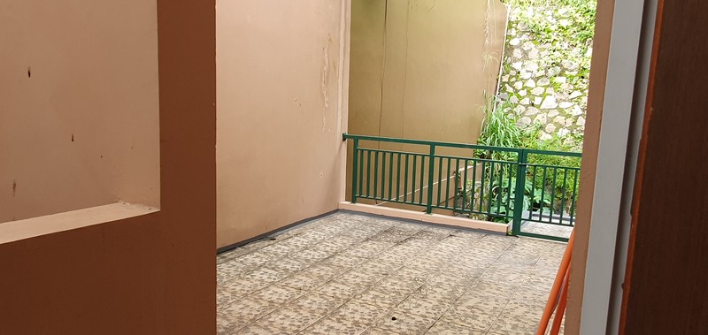 Dijual Rumah Setraduta Hegar Mainroad