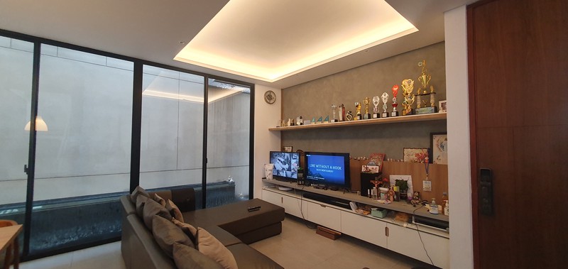 Rumah Cantik New Renov Istana Sudirman Regency