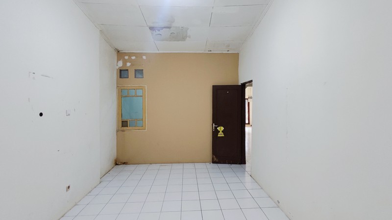 Banting Harga. Rumah standar Griya Loka, BSD