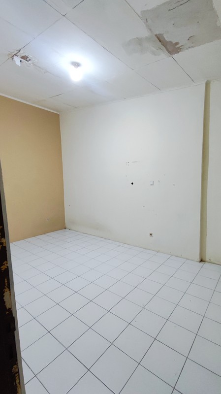 Banting Harga. Rumah standar Griya Loka, BSD