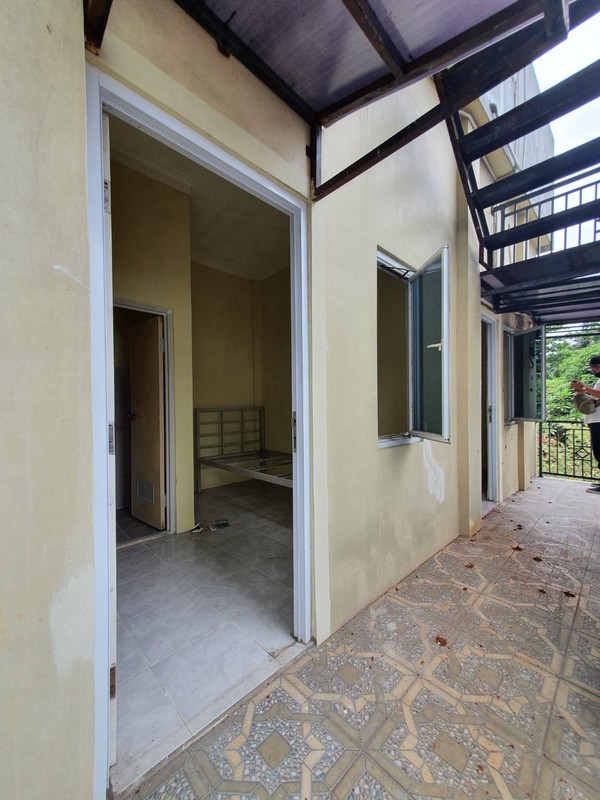 Investasi Emas : Rumah Kost Aktif di Lokasi Paling Dicari, Radio Dalam!