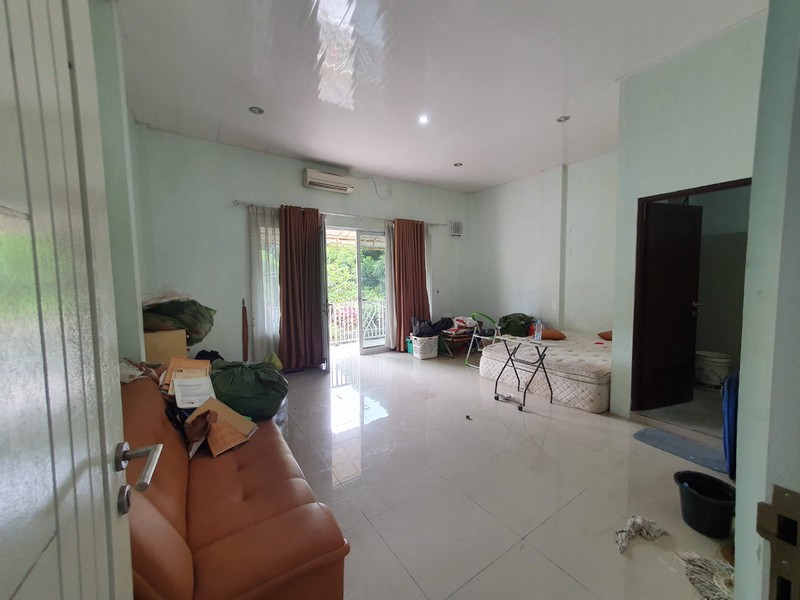 Investasi Emas : Rumah Kost Aktif di Lokasi Paling Dicari, Radio Dalam!