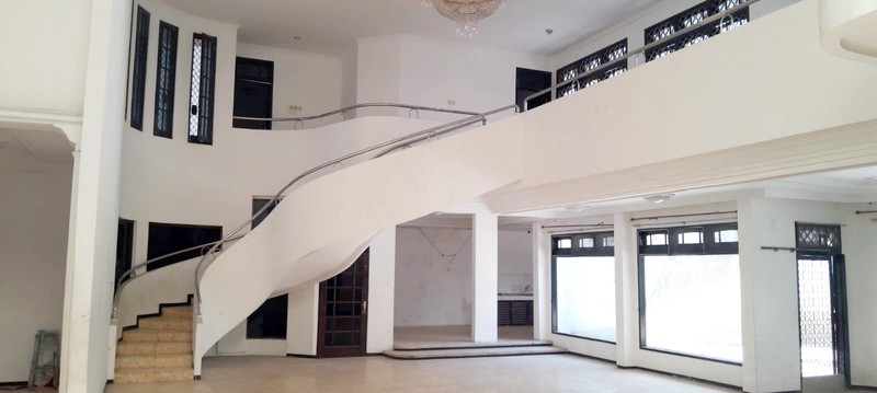 Rumah di Kertajaya Indah Timur Surabaya Timur 2 Lantai... DISEWAKAN JUGA !!! - JK -