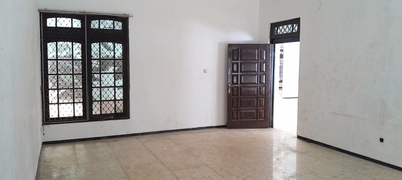 Rumah di Kertajaya Indah Timur Surabaya Timur 2 Lantai... DISEWAKAN JUGA !!! - JK -