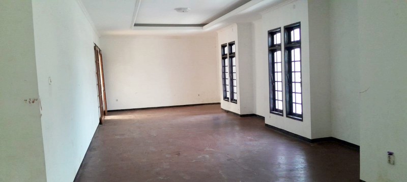 Rumah di Kertajaya Indah Timur Surabaya Timur 2 Lantai... DISEWAKAN JUGA !!! - JK -