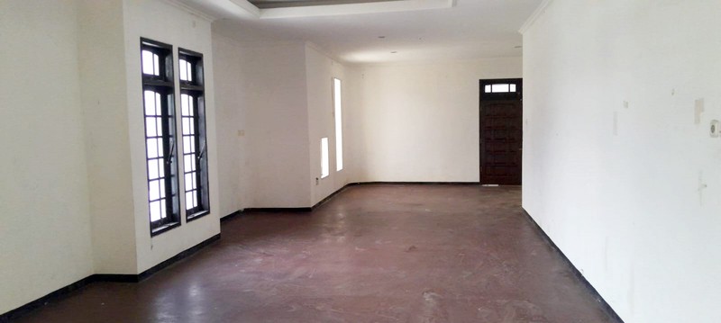 Rumah di Kertajaya Indah Timur Surabaya Timur 2 Lantai... DISEWAKAN JUGA !!! - JK -