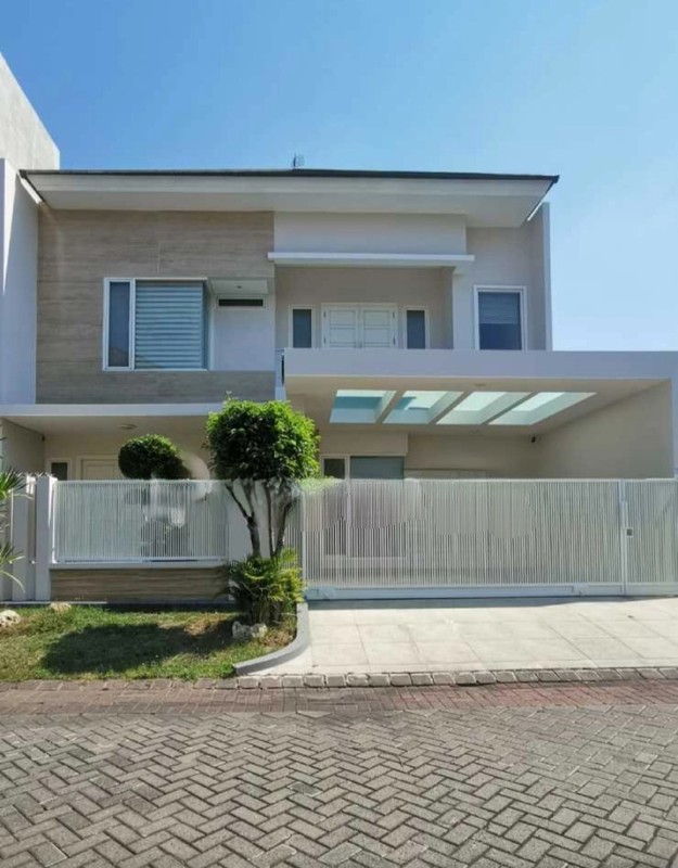 MURAH LUAS 240 m2 Dijual Rumah Citraland Somerset - Golf Avenue Surabaya Barat - Modern 2 Lantai Dekat Uc, Hokky Buah, Ciputra Hospital